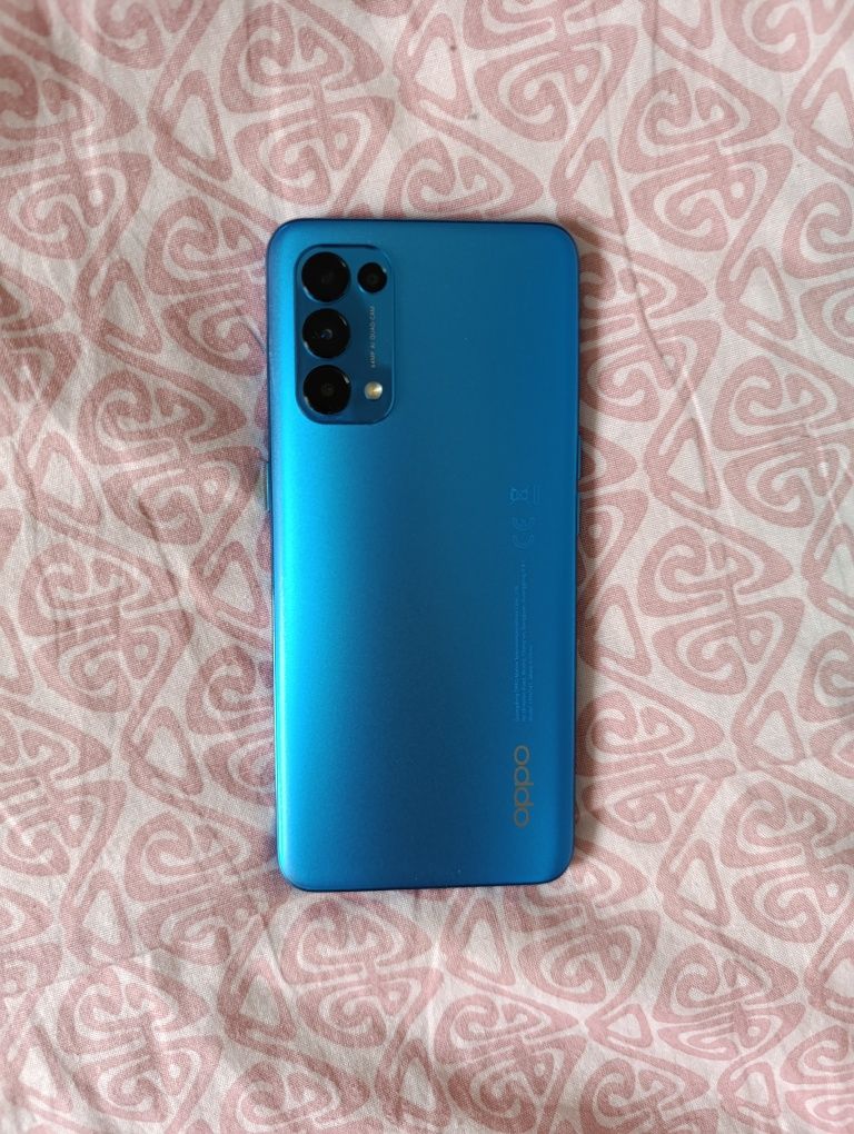 Telefon Oppo Reno5 5G