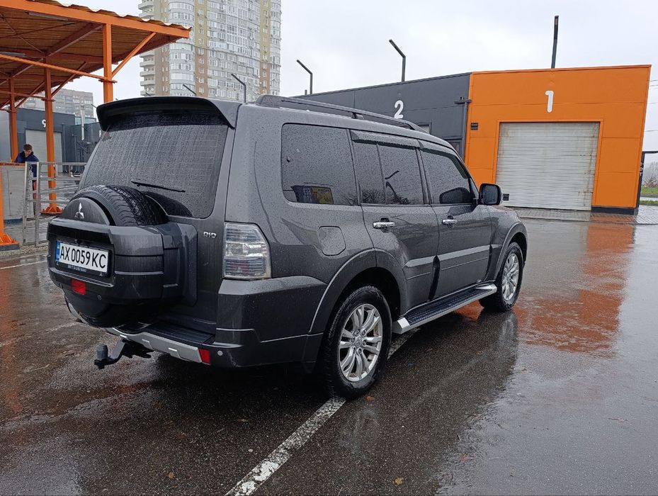 Продам  Паджеро Вагон4 турбодизель 3.2  200л.с или обмен!