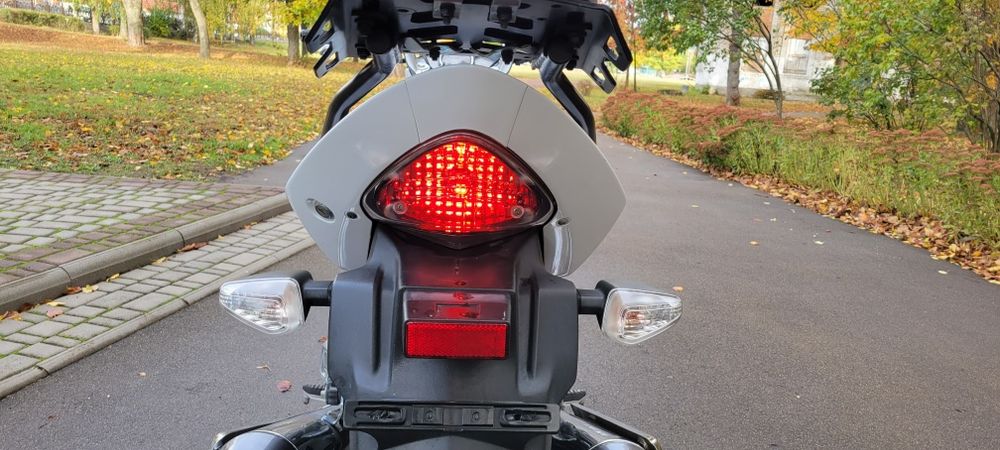 Suzuki GSR 250. 2015p. Сузукі.