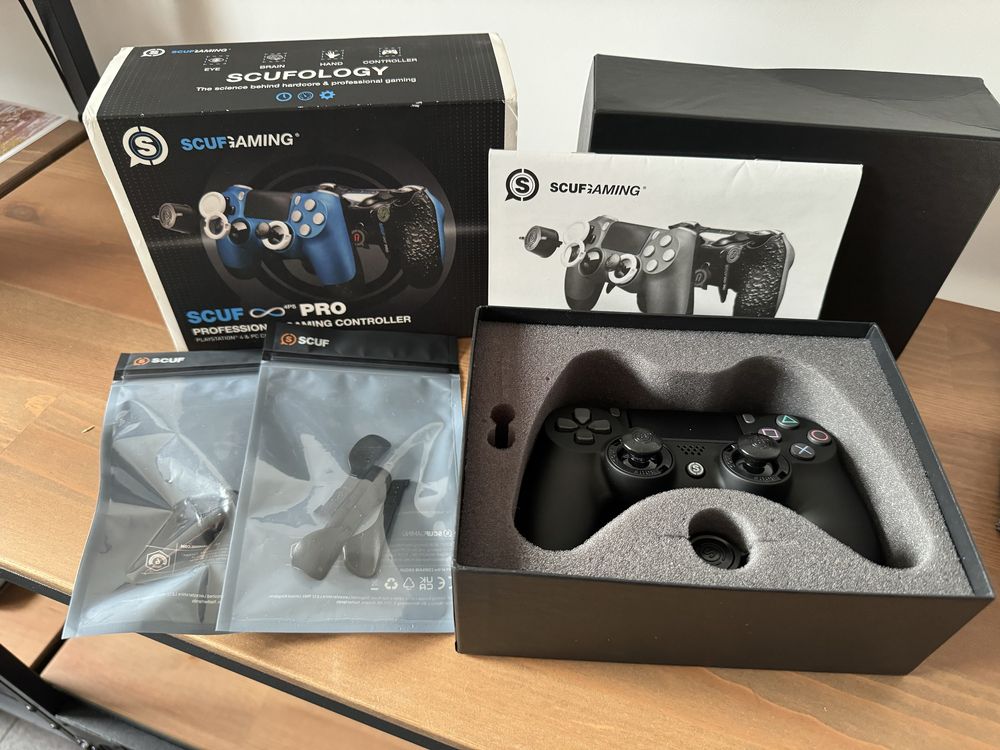 Pad SCUF Infinity 4PS PRO PS4 / PC stan idealny full zestaw