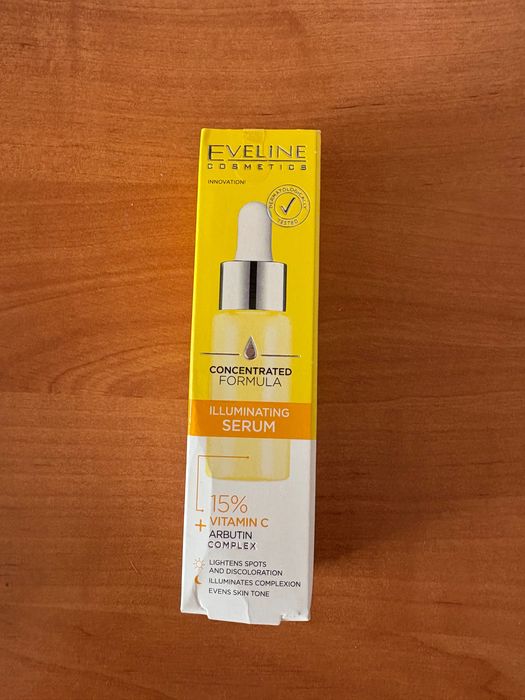 Serum rozświetlające witamina C Eveline