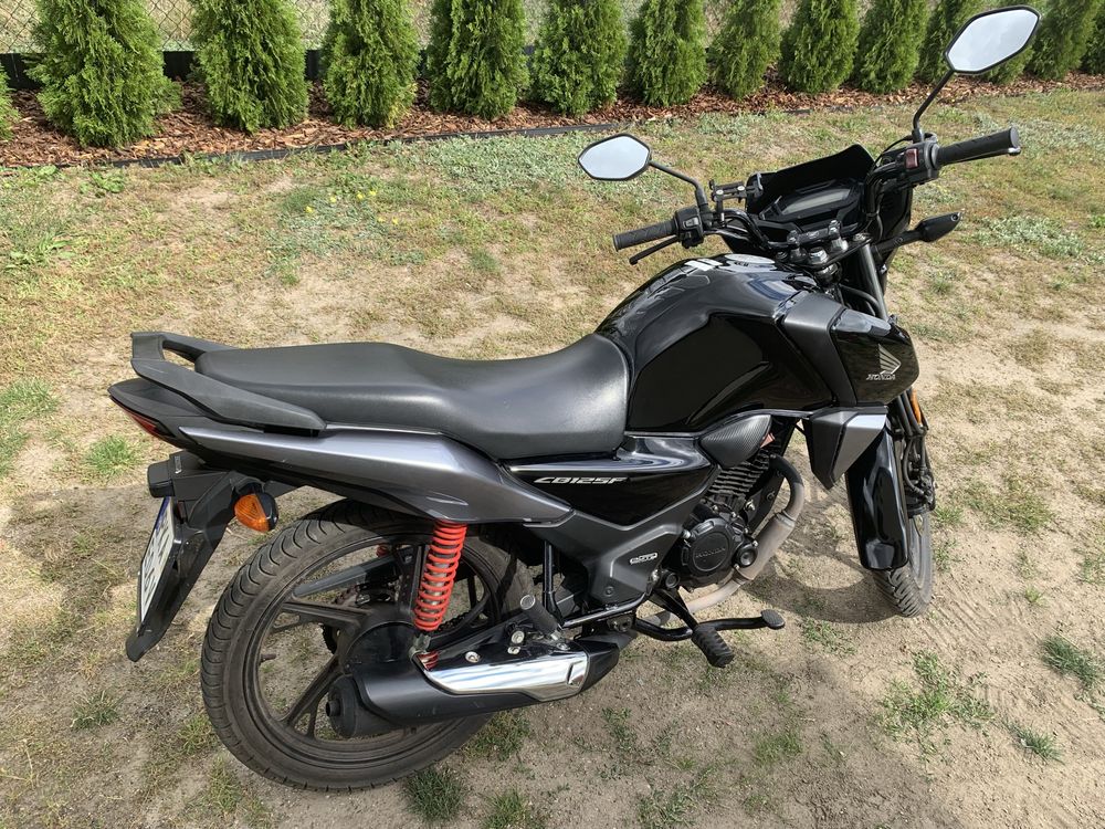 Sprzedam Honda CB125F 2021r