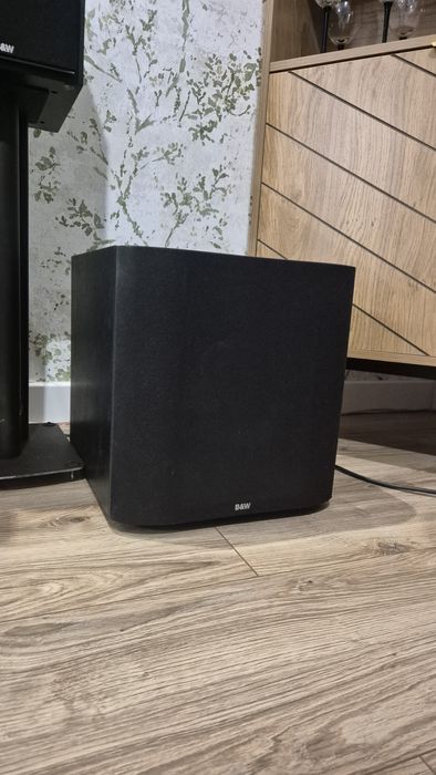 Subwoofer aktywny 500W B&W ASW 675