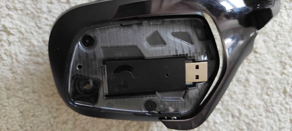 Słuchawki gamingowe Logitech G935 (materiałowe nauszniki)