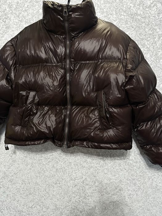 Продам куртку в трендовому шоколадному кольорі