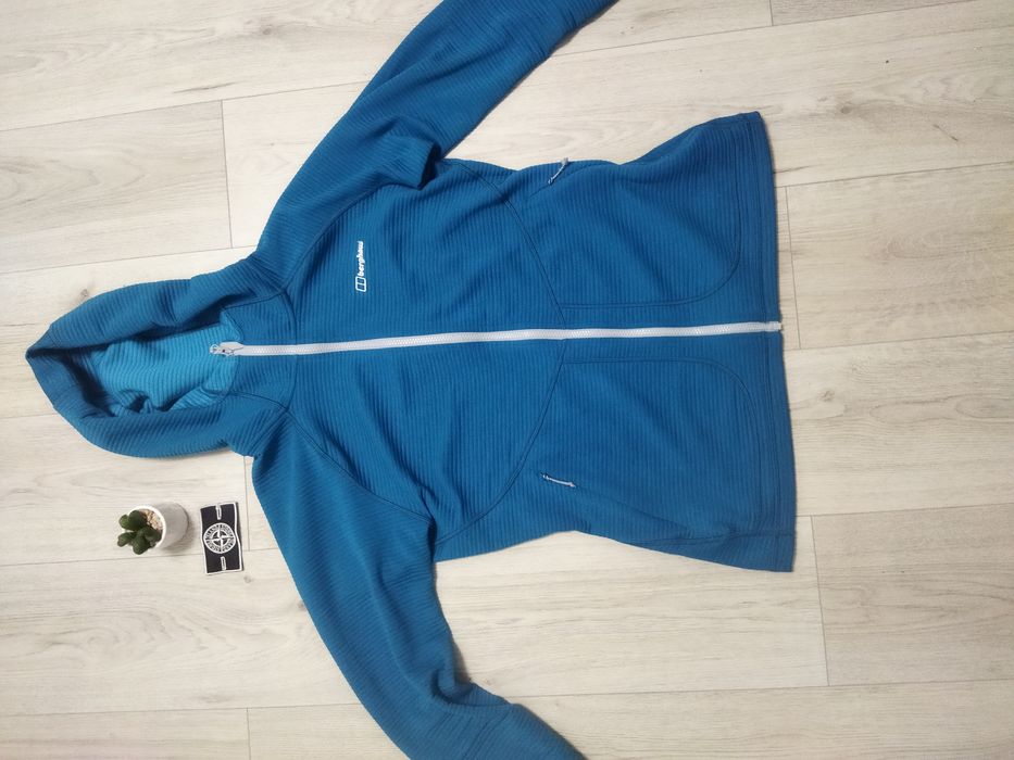 Кофта berghaus  .