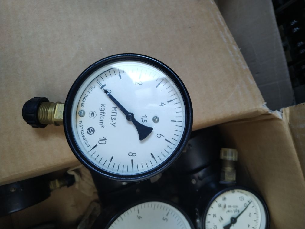 Продам манометры МП-3У,МТП-100,ДМ05100,ДМ05063,ДМ1001,МТ-3У