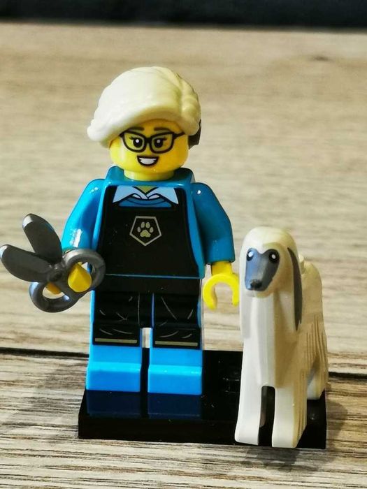 Lego Minifigurka Seria 25 - 71045 - 12 Pet Groomer - Psia Fryzjerka