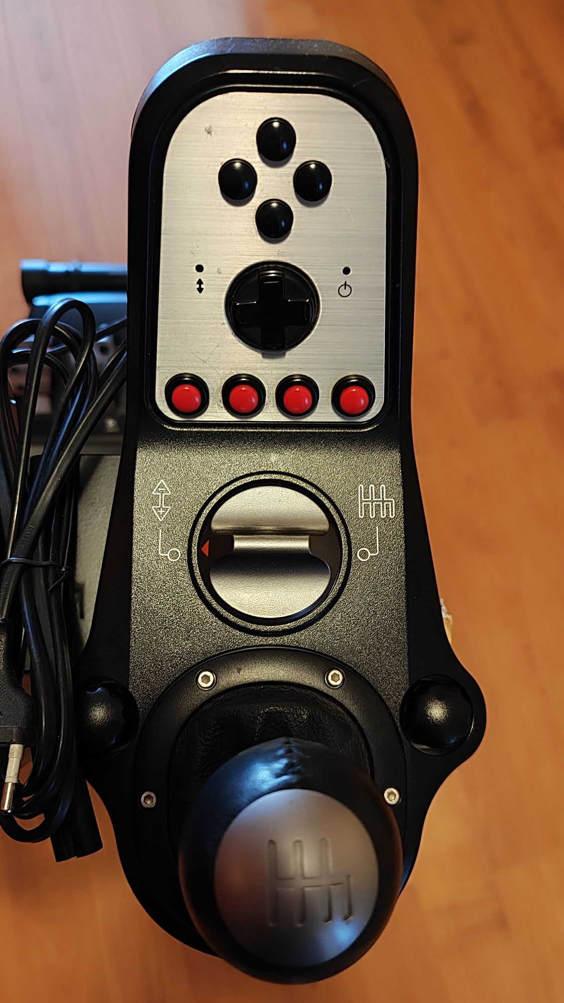 Volante Logitech G25 + suporte