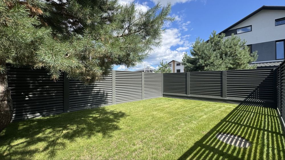 Таунхаус із чистовим наповненням у Стоянці біля рекреаційної зони