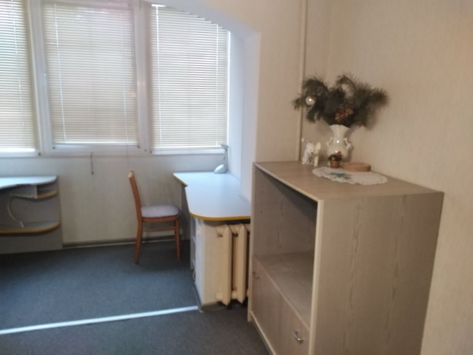 Здається 2 кімнатна по вул. В.Великого квартира