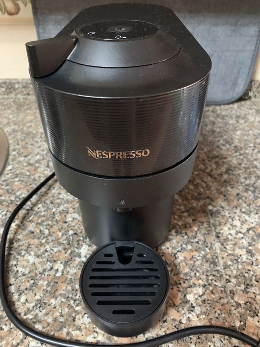 Vertuo Pop Liquorice Black Nespresso  -  Vendo