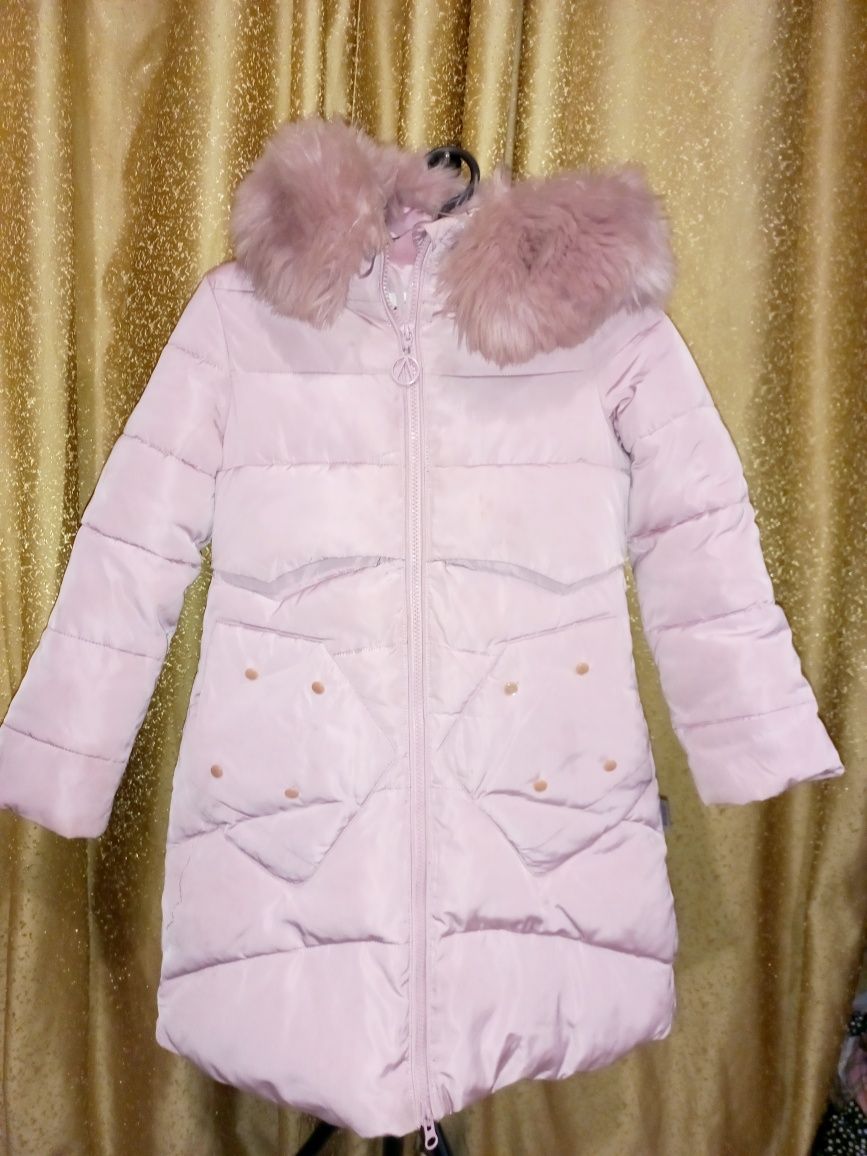 Пальто на девочку,kiko,122 см, продам, обмен