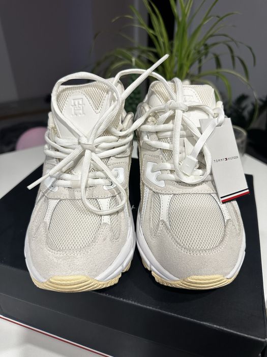 Кросівки Tommy Hilfiger 37 розмір