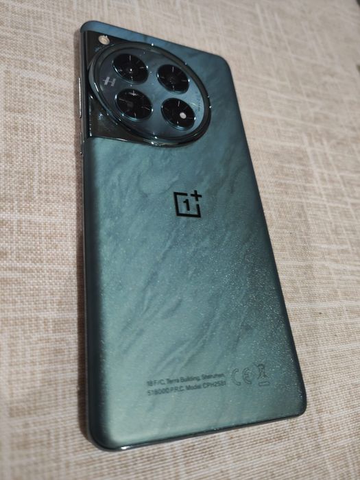 Oneplus 12   5G  16Gb/512Gb