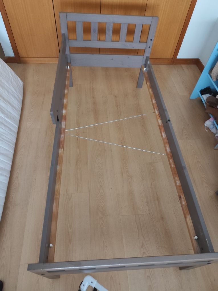 Cama criança 160x70 cm
