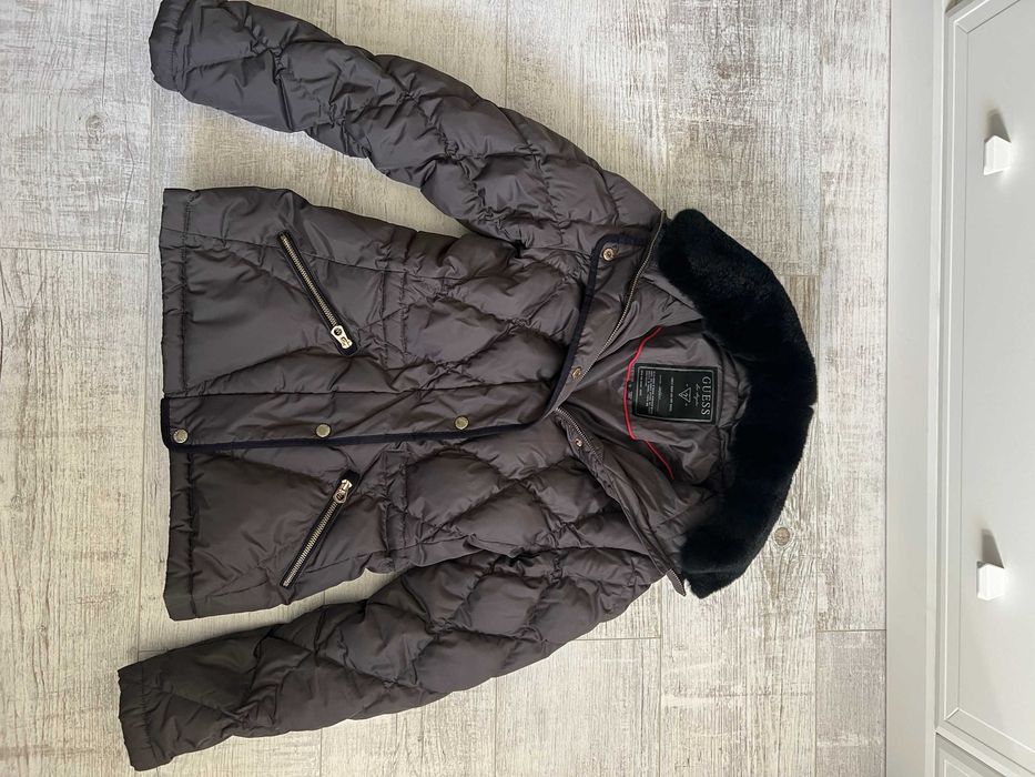 Куртка жіноча Guess, р. S