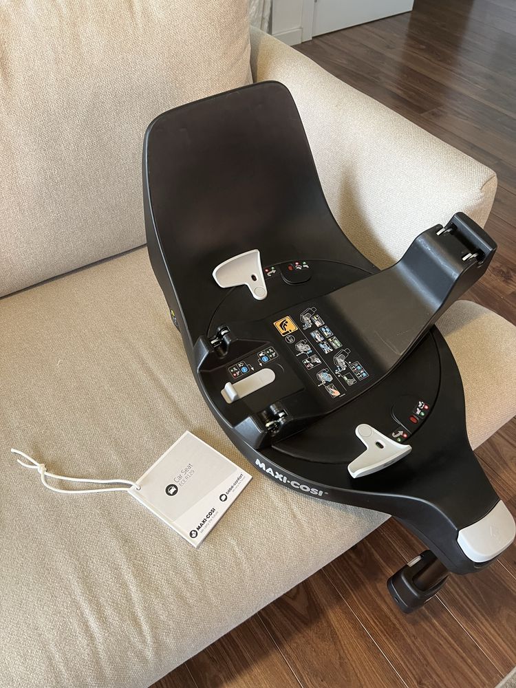 Ovo Maxi Cosi Pebble 360 & Base Isofix FamilyFix 360