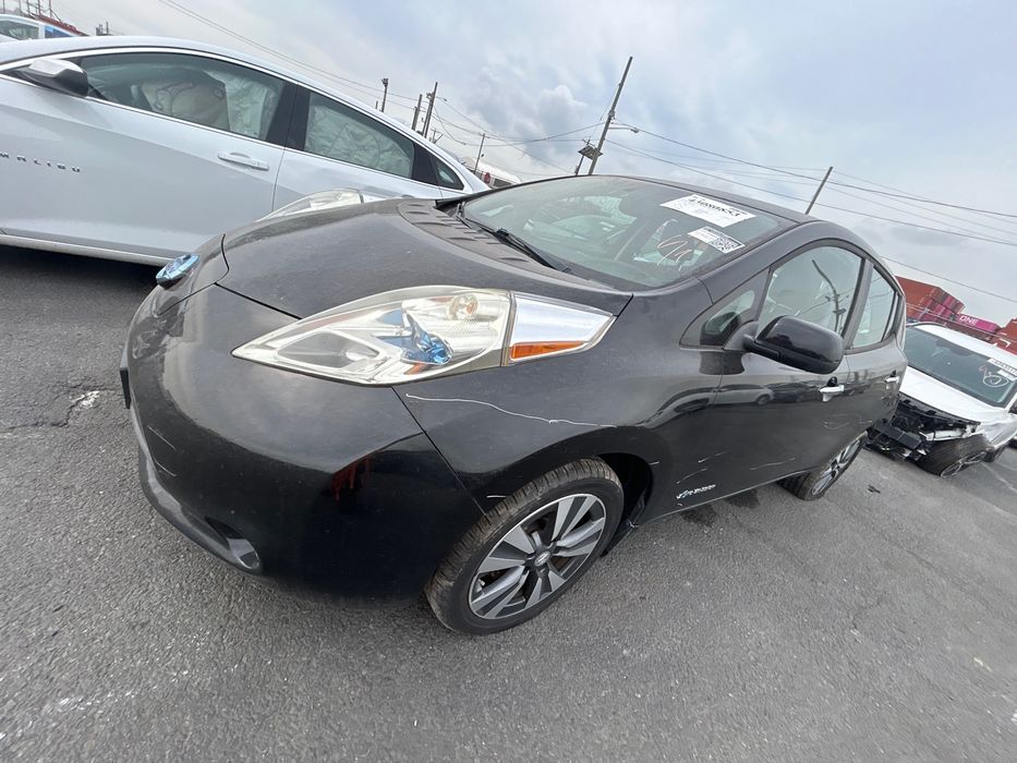Nissan Leaf разборка 2015год