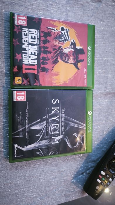 Xbox One +Pad i Gry+Kinect
