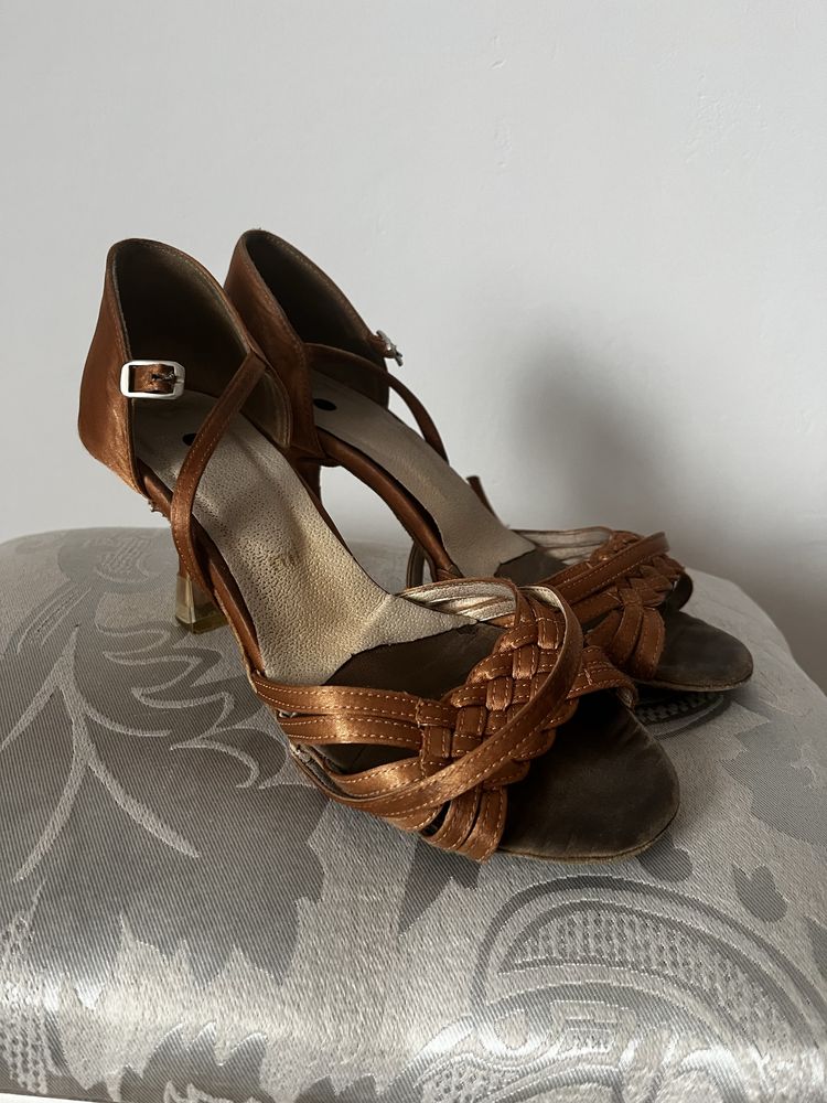 Buty do tańca towarzyskiego/ Buty do LA