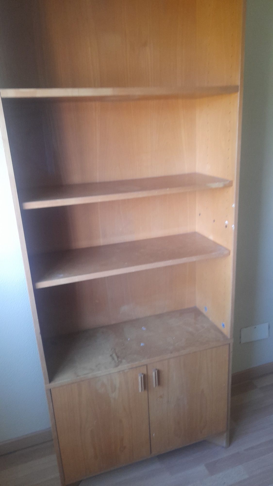 Quarto para arrendar EM SETÚBAL ,com todas as despesas incluídas,próx