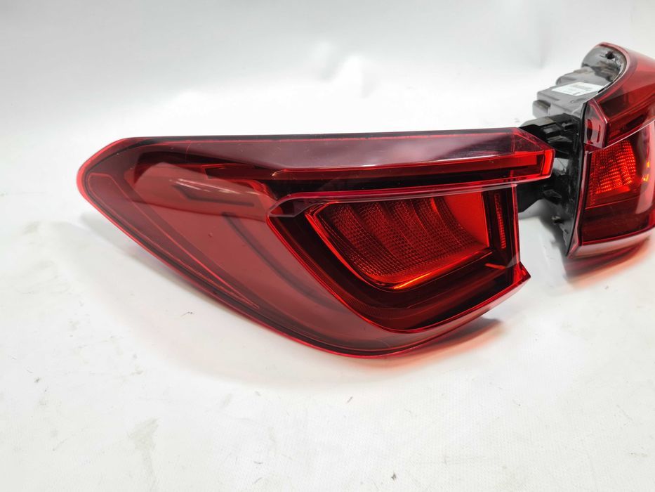 Lampa tył prawa  Seat Leon IV 4 hatchback OEM jak Nowe