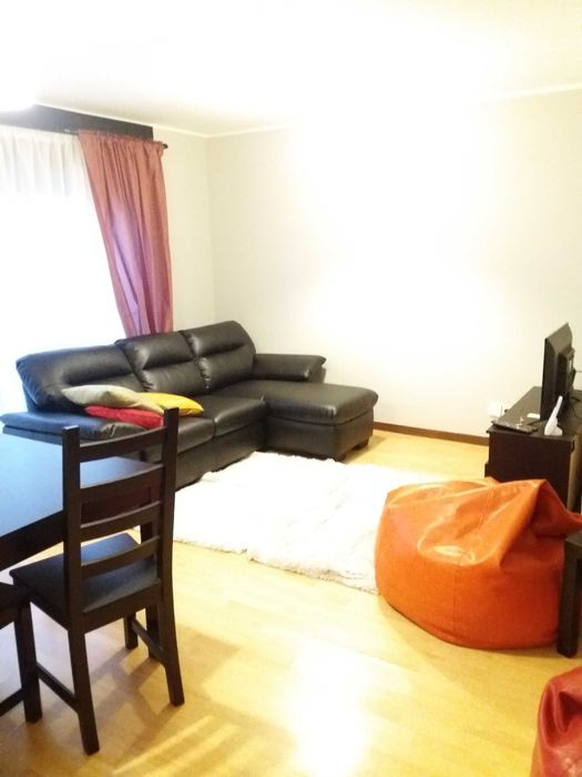 Aluga-se quarto em Rio Tinto Porto