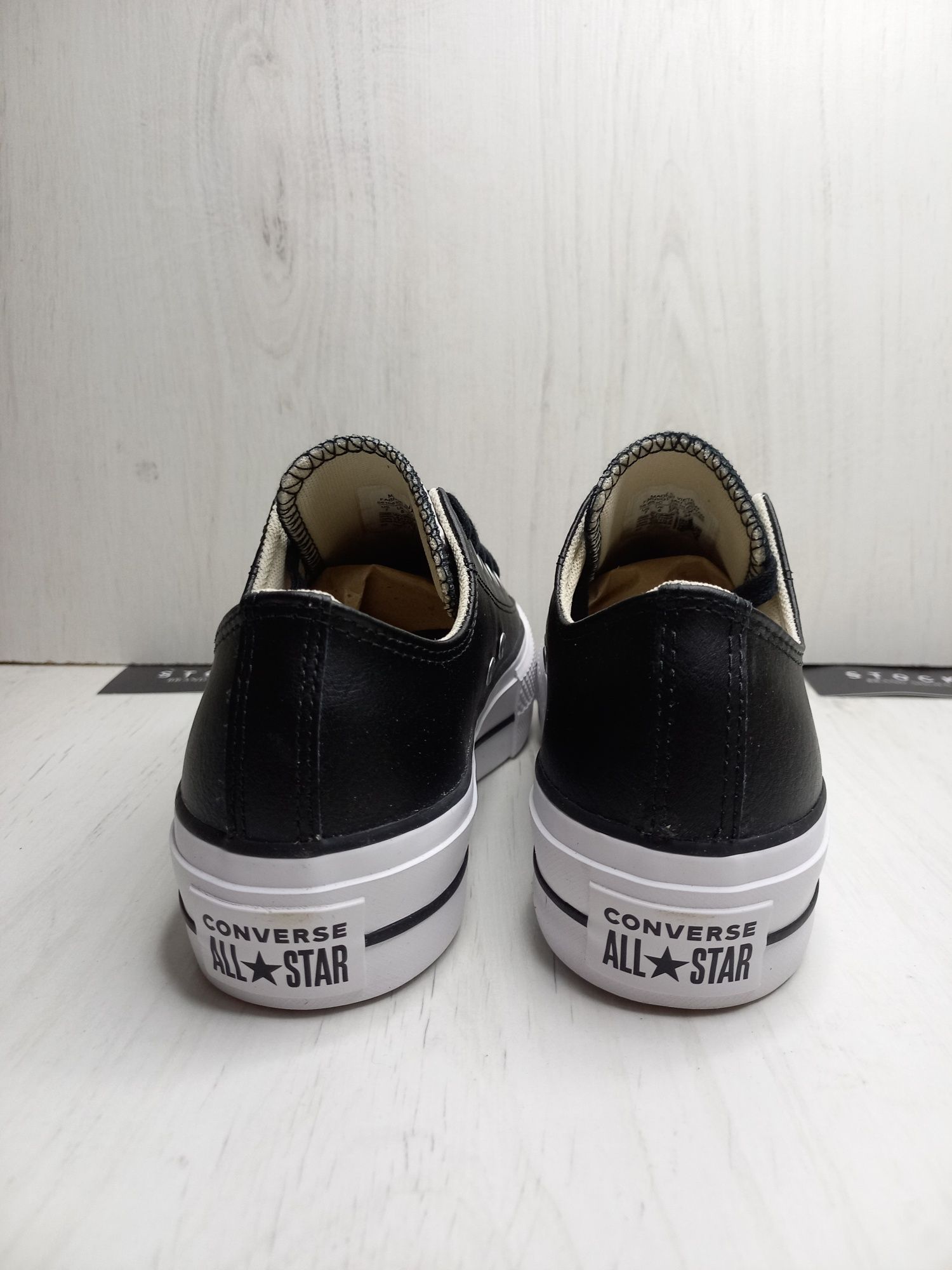 Жіночі кеди низькі Converse Chuck Taylor All Star Lift( оригінал)
