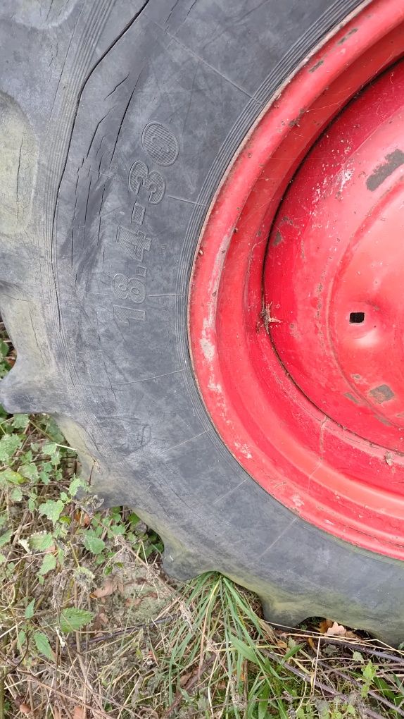 Sprzedam  kola MTZ  18.4-30