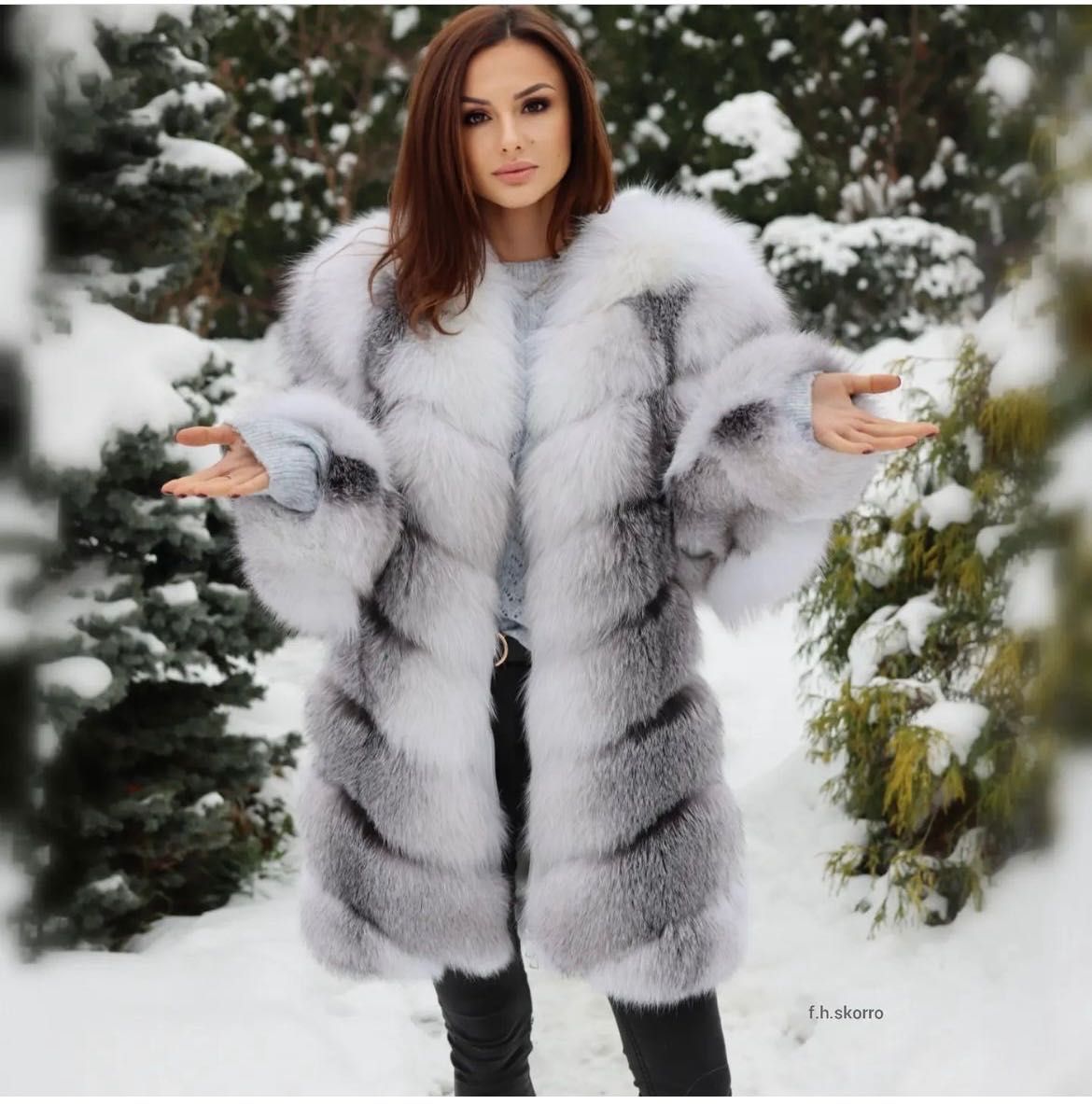Futerko lis naturalny typu Justyna Pawlicka Blu frost Shadow Fursi