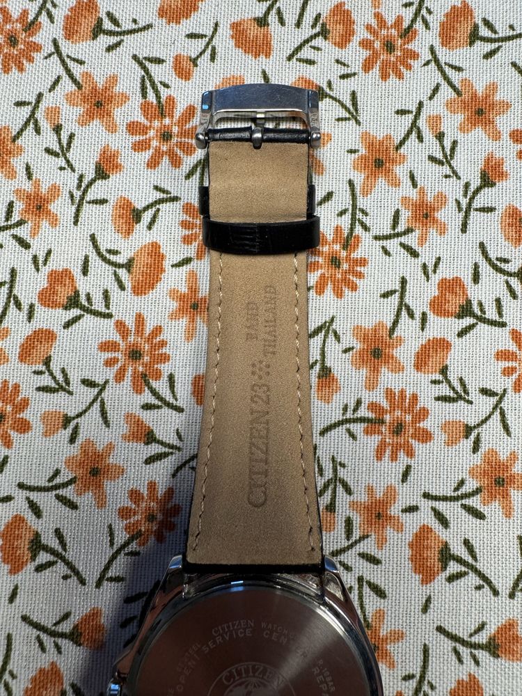 Zegarek Citizen CB0010-02E radio szafir solar eco-drive