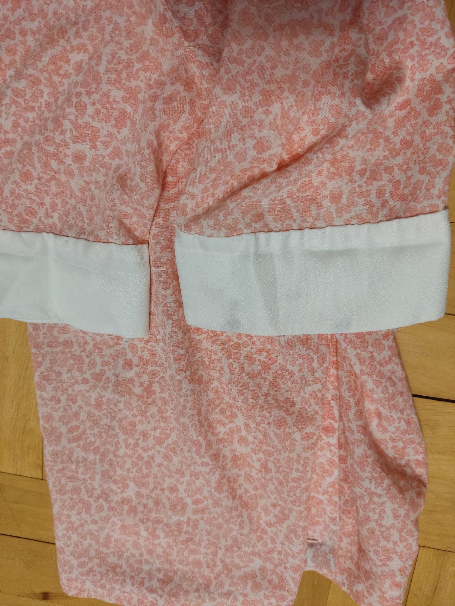 Koszula z krótkim rękawem w różowe kwiatuszki białe rękawy PRL vintage