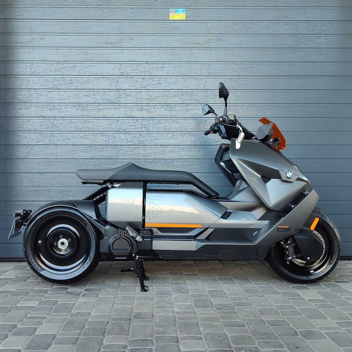 Продам електро-скутер BMW CE 04 (2186)