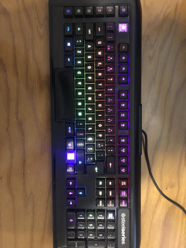 Teclado Steelseries Apex M800