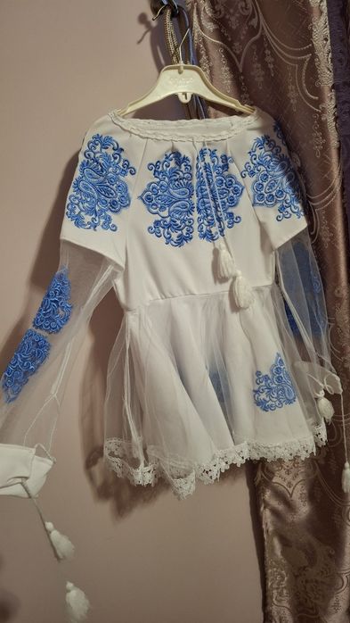 Вишите плаття, вишиванка