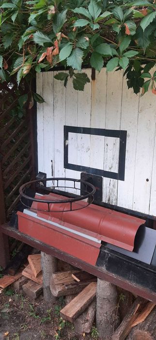 Tablica do gry w  koszykowkę.