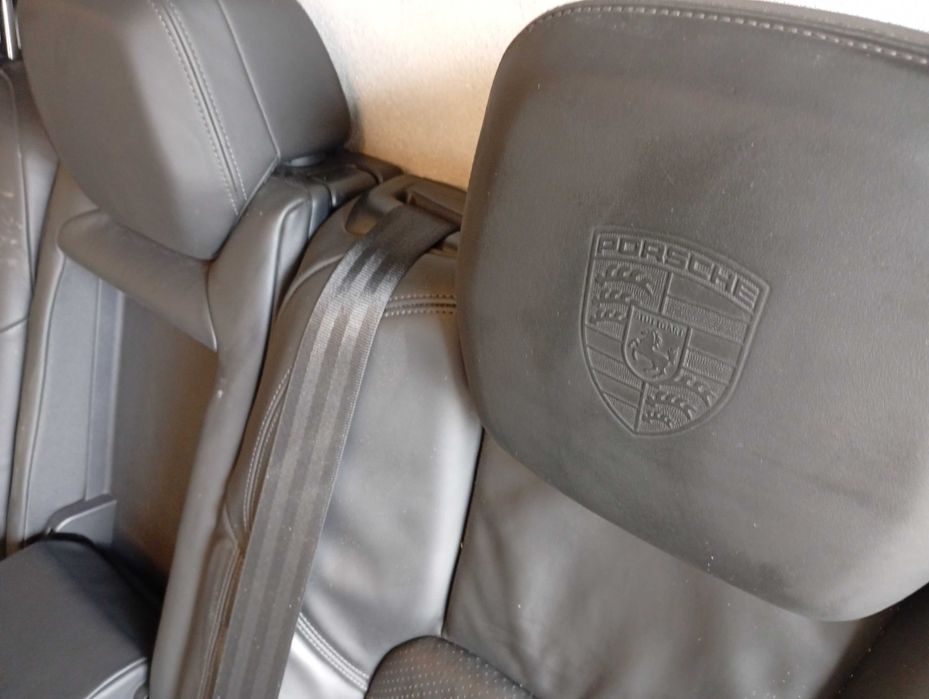 interior pele porsche cayenne s