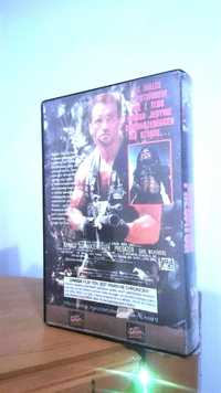 predator vhs , klimatyczny film