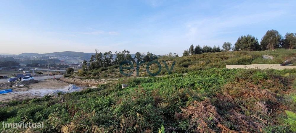 Terreno em Ruivães - V. N. Famalicão