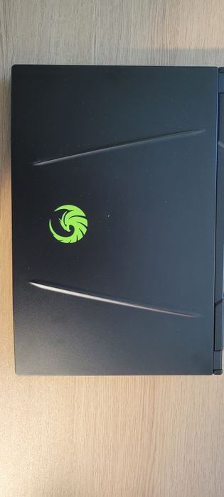 MSI Alpha 15 Ryzen 7 3750H, 16GB, RX5500, SSD+HDD WIN10