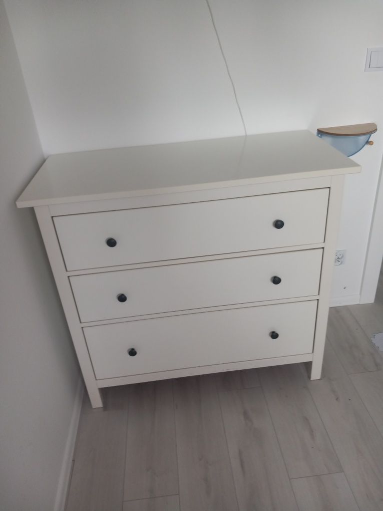 Komoda drewniana biała hemnes ikea