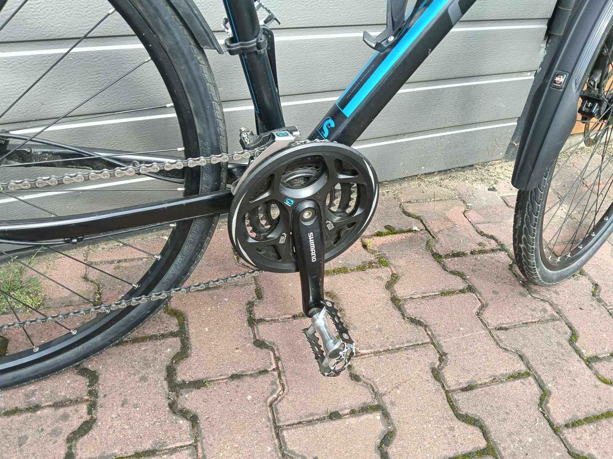 Sprzedam rower trekingowy CUBE Curve Pro