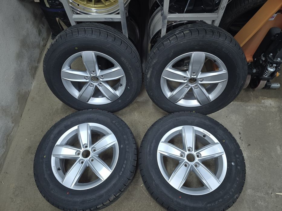Koła Zimowe VW Tiguan 5x112 R16 ET43 57,1  215 65 R16 Nowe opony