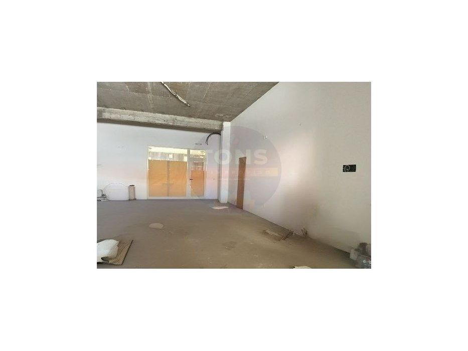 Excelente Oportunidade de Negócio em Ferragudo - Loja Comercial em ...