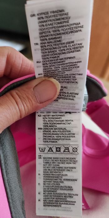 Czapka różowa z daszkiem Adidas