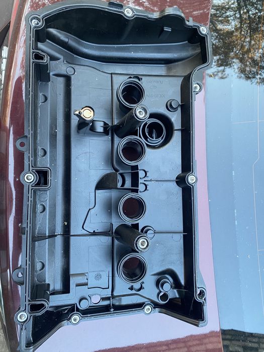 Крышка клапанная Mini Cooper S 2011