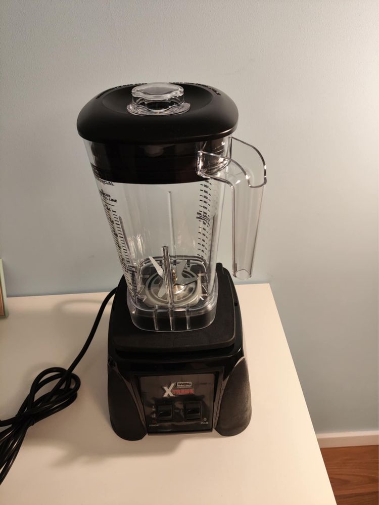 Profesjonalny blender barmański XTREME Waring z oslona wyciszajaca
