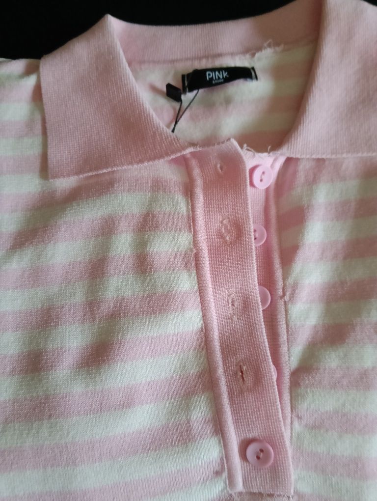 Polo de senhora em rosa claro e branco