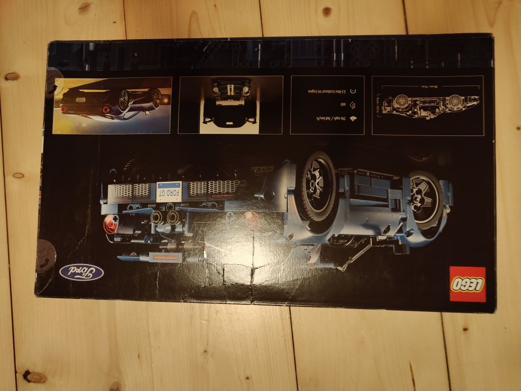 LEGO Technic 42154 Ford GT